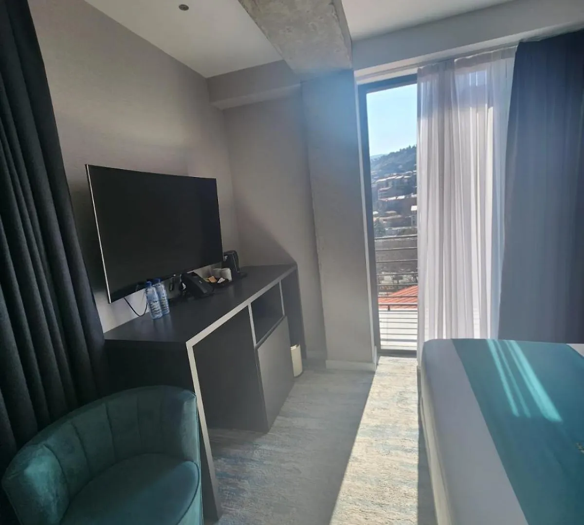Mit Hotel Tbilisi 5*,