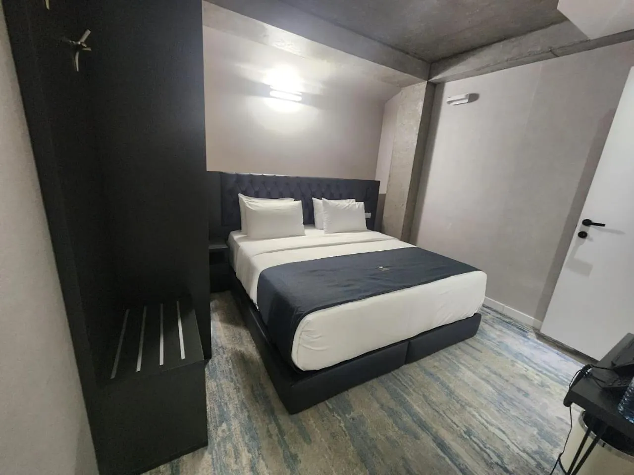 Mit Hotel Tbilisi 5*,