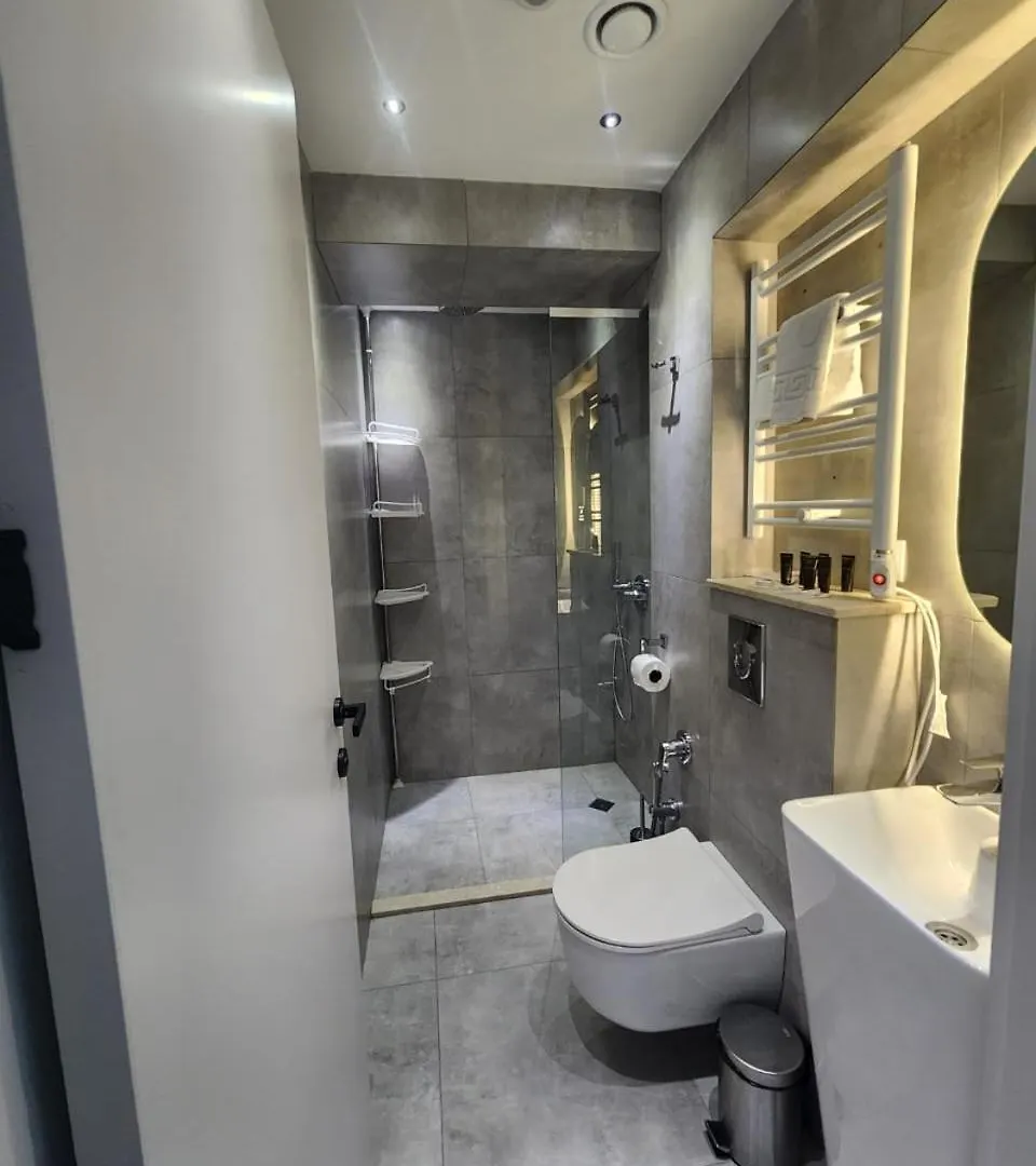 Mit Hotel Tbilisi 5*,