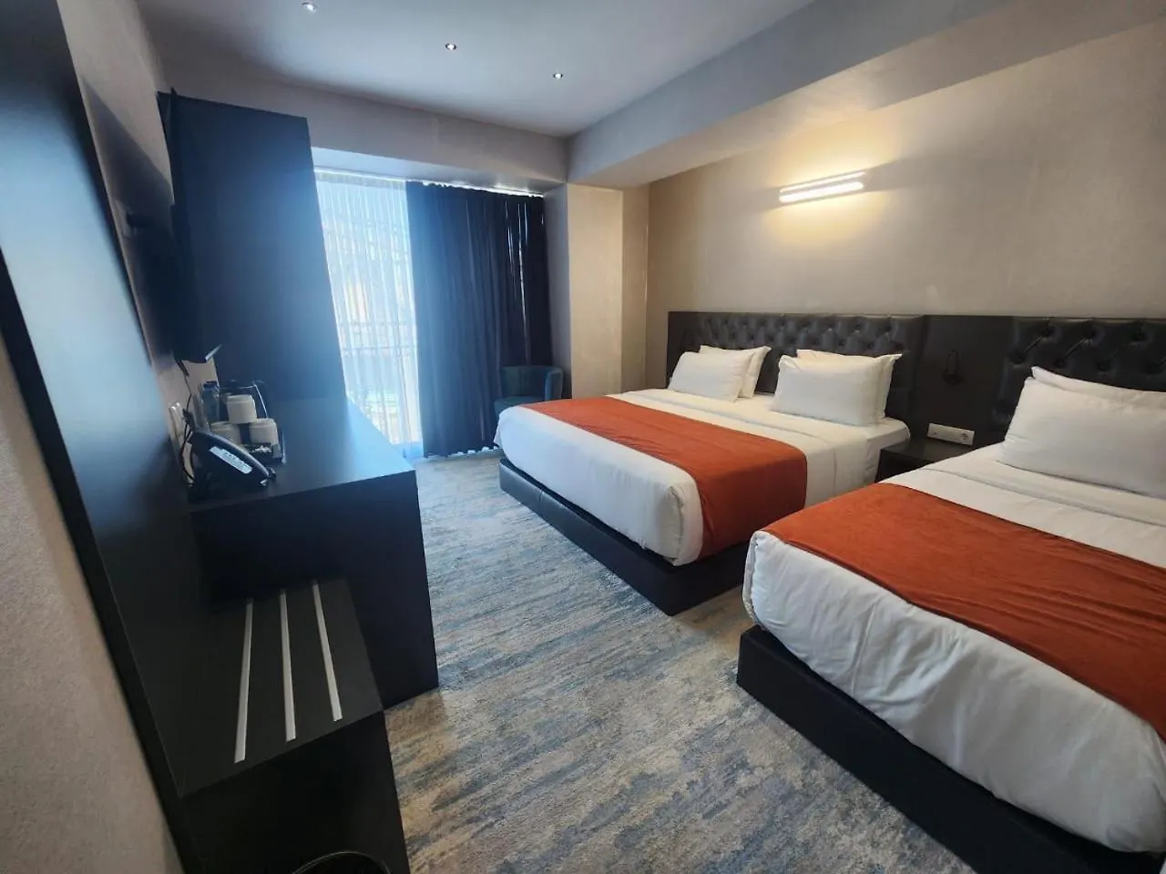 Mit Hotel Tbilisi 5*,